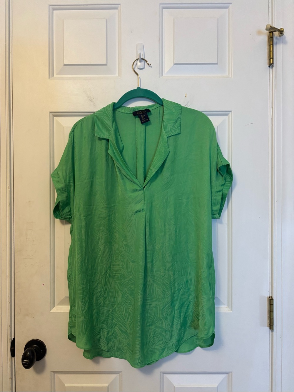 RACHEL Rachel Roy Leaf Green Short Sleeve Blouse Size Medium M